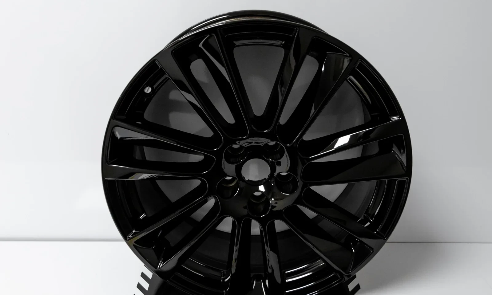 Jaguar F-Pace alloy wheel refurbishment — Wheel Repair Manchester